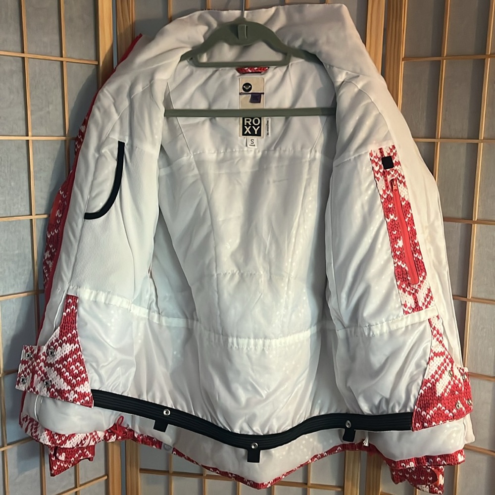 Roxy Snowflake Print Winter Jacket - image 4